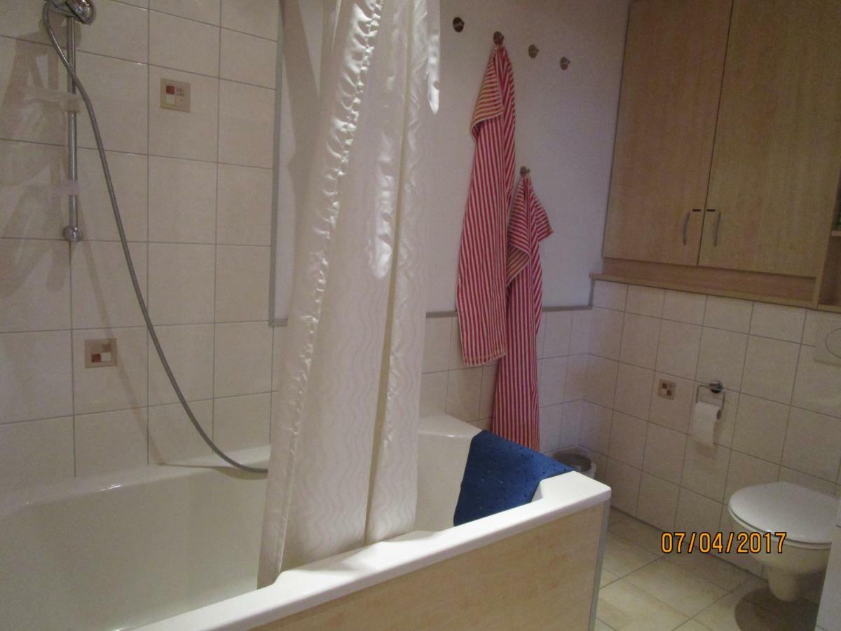 Ferienwohnung Hueck Lind  Экстерьер фото